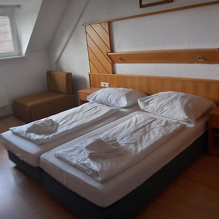 Hotel Familia Замарди Номер фото