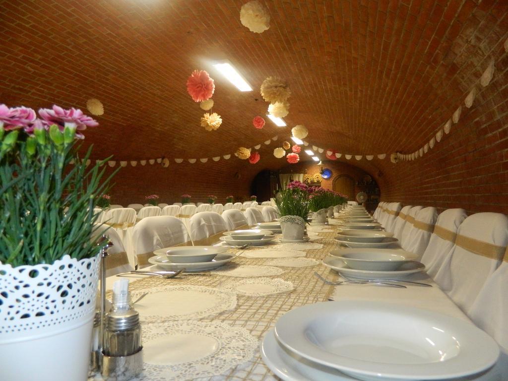Hotel Familia Замарди Экстерьер фото