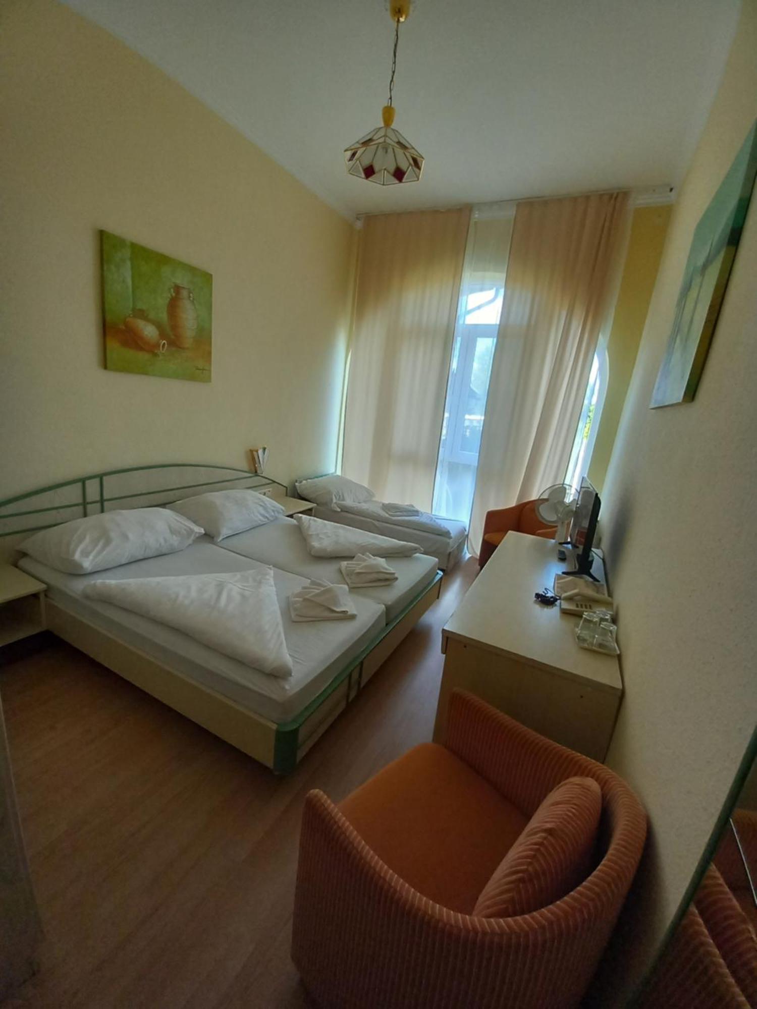 Hotel Familia Замарди Номер фото